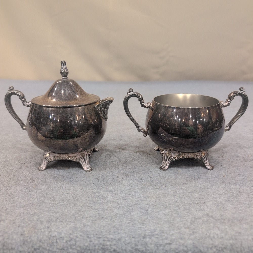 Oneida Silver Plated Footed Cream and Sugar Set with Lid USA Vintage - Picture 1 of 6